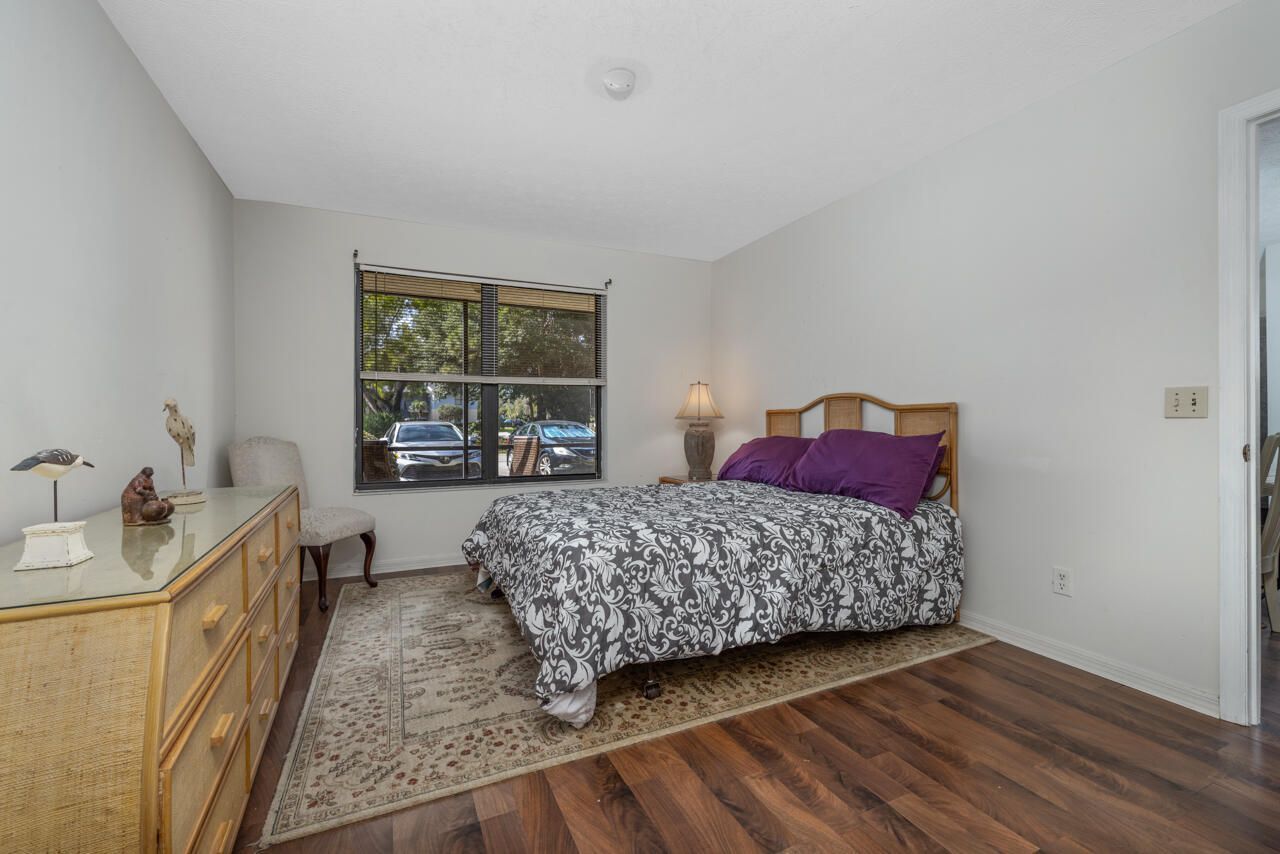 6537 SE Federal Highway, Unit 101, Stuart, FL 34997 Photo