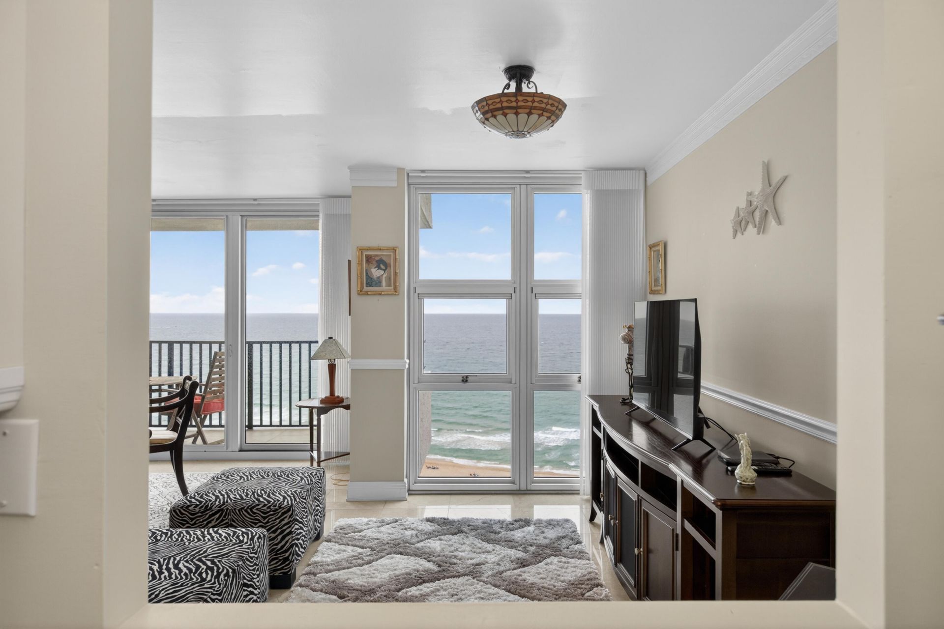 531 N Ocean Boulevard, Unit 1811, Pompano Beach, FL 33062 Photo