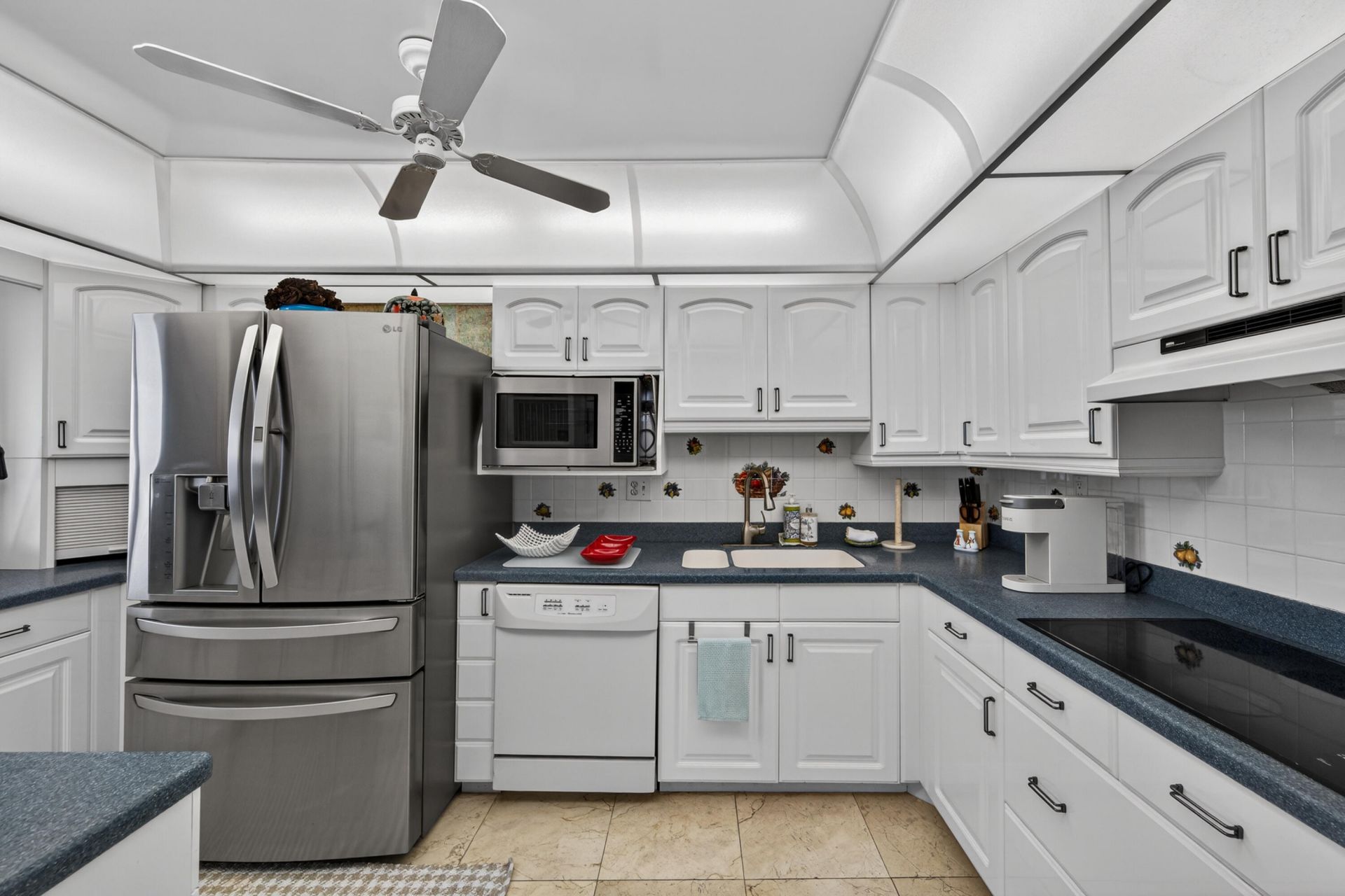 531 N Ocean Boulevard, Unit 1811, Pompano Beach, FL 33062 Photo