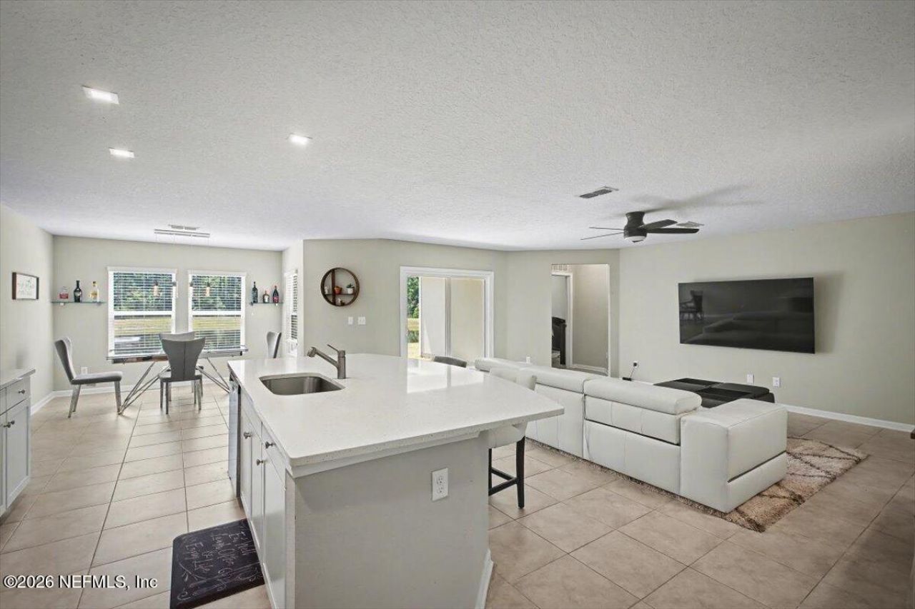 4948 Big Pine Drive, Jacksonville, FL 32218 Photo