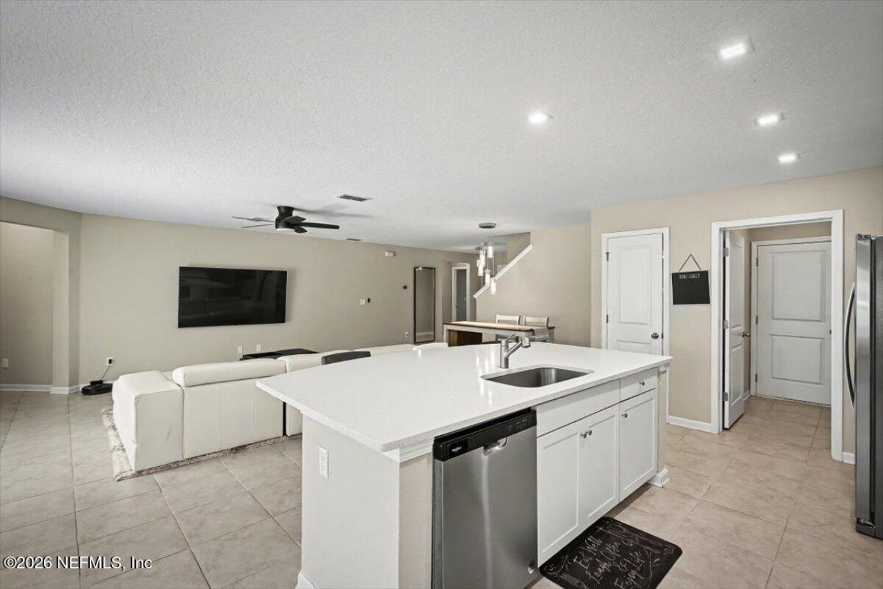 4948 Big Pine Drive, Jacksonville, FL 32218 Photo