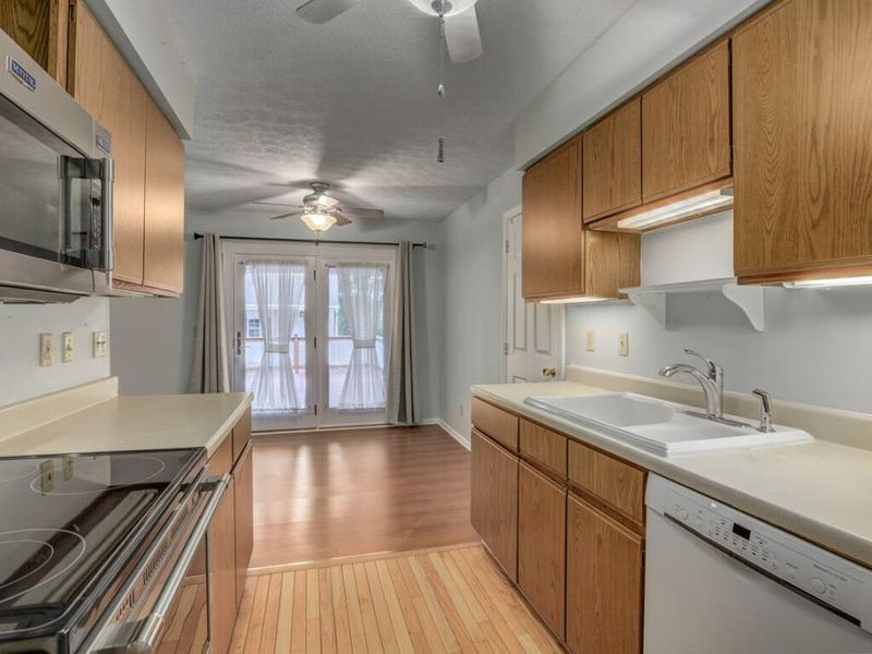 2048 W Horizon Drive, Hebron, KY 41048 Photo 9