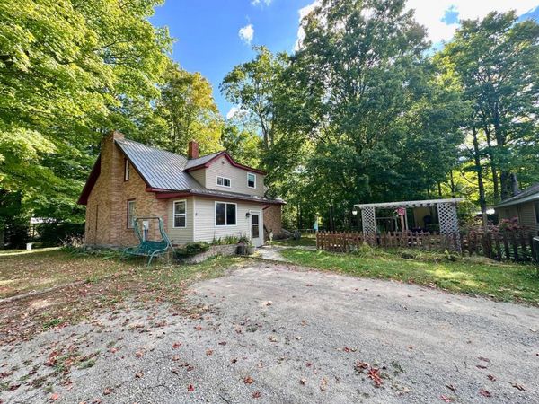 1249 M-32, 1.84 acres, Johannesburg, MI 49751