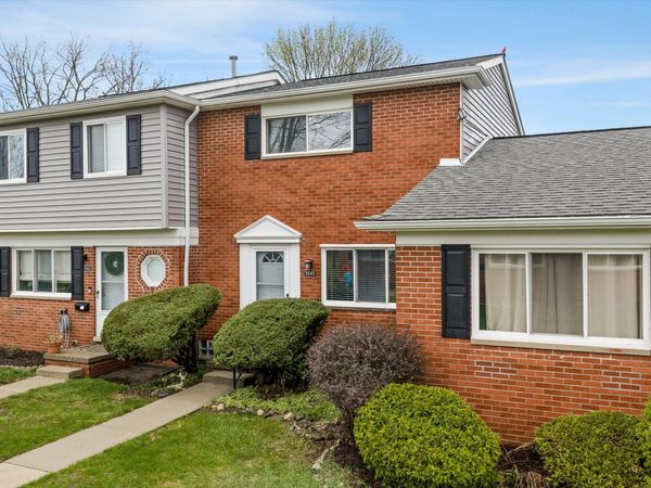 3045 Elstead Street, Auburn Hills, MI 48326