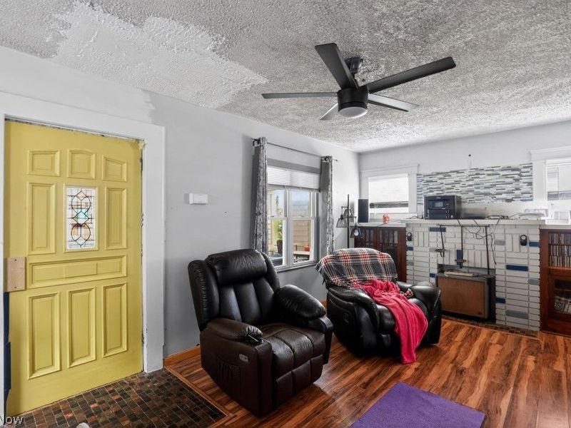 627 Hall Street NW, Warren, OH 44483 Photo 16