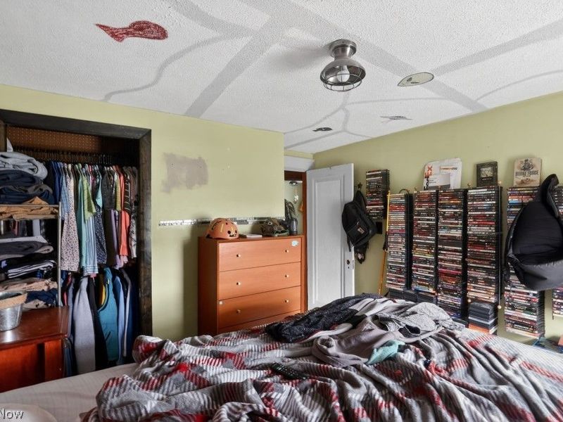 627 Hall Street NW, Warren, OH 44483 Photo 9