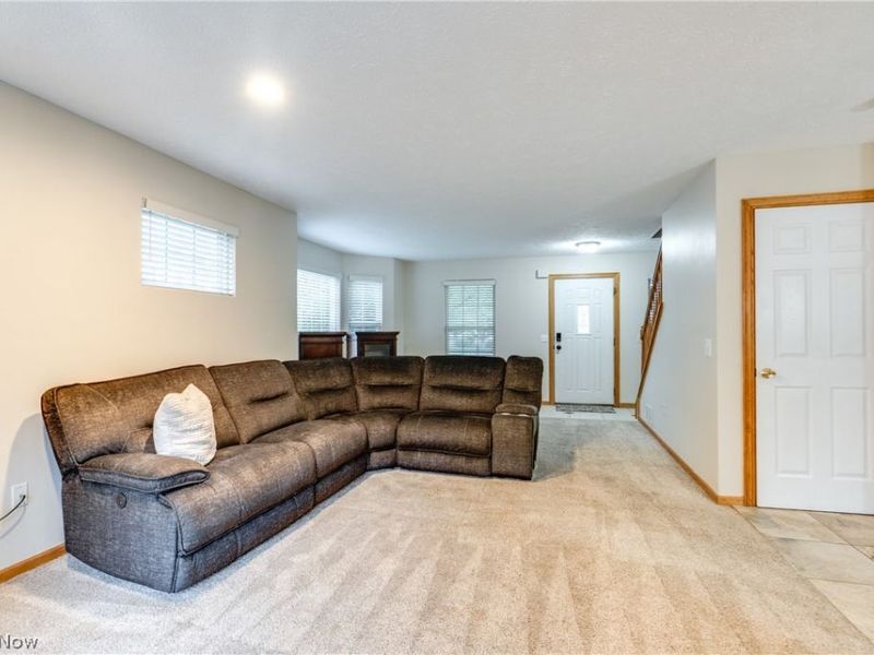 6124 Champagne Shores, Medina, OH 44256 Photo 9