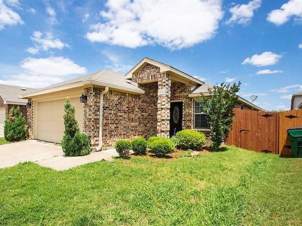 4032 Eagle Drive, Forney, TX 75126