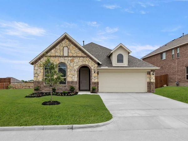 108 Whistling Duck Drive, Balch Springs, TX 75181