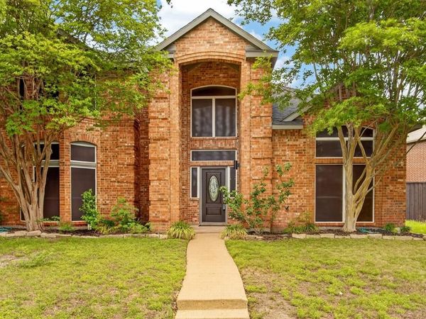 2622 Covington Drive , Garland, TX 75040