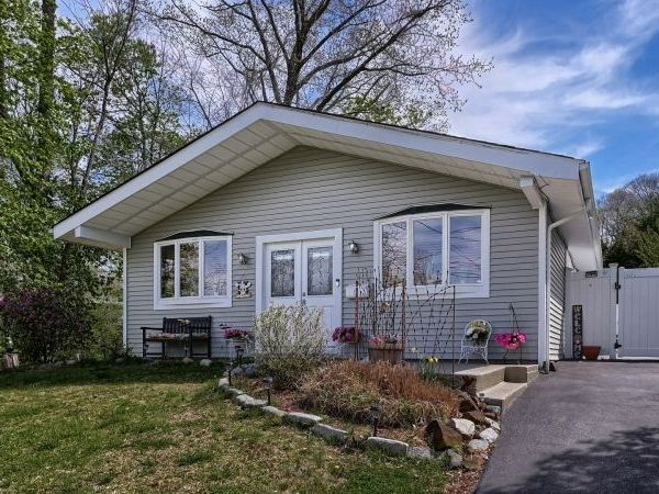 16 Forest Ter, Wayne, NJ 07470