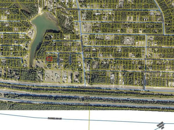 Lot 4 Country Boulevard, DeFuniak Springs, FL 32433