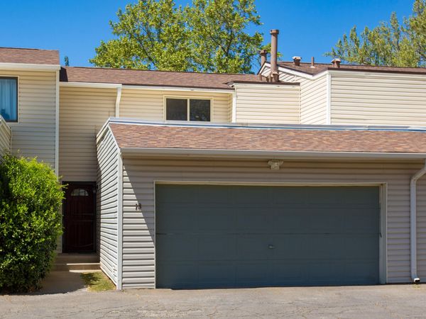 18 Lakeshore Drive NE, Albuquerque, NM 87112