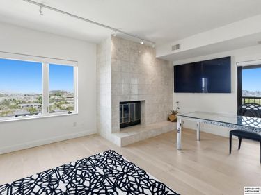 770 N 93rd Street , Unit 6B8, Omaha, NE 68114