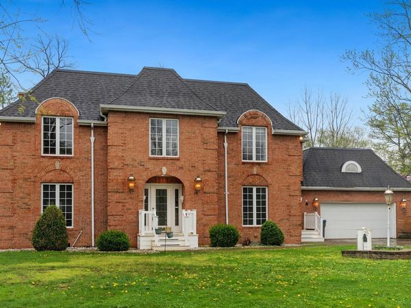 1910 Deer Trail, Warsaw, IN 46580