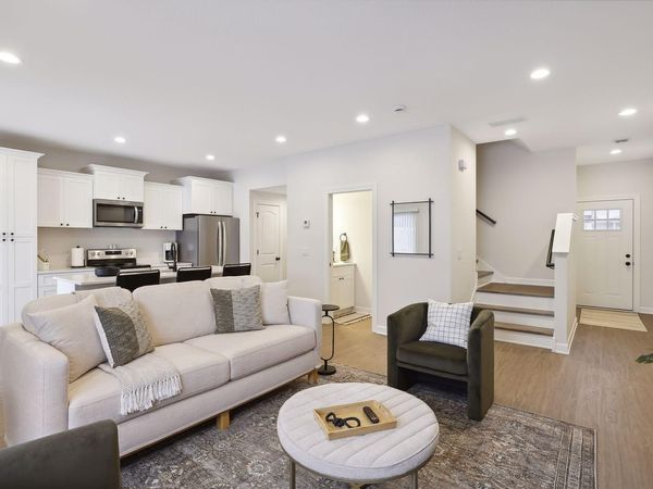 636 Franklin Street , Roberts, WI 54023