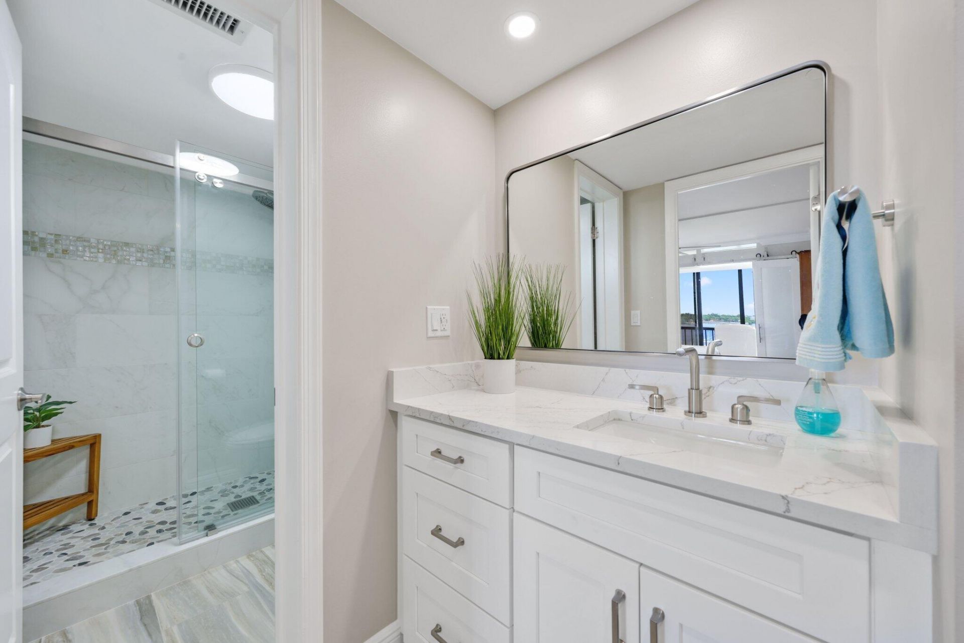 1648 Jupiter Cove Drive, Unit 315, Jupiter, FL 33469 Photo