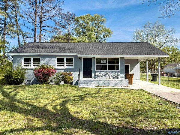 203 Haig Street SW, Hartselle, AL 35640