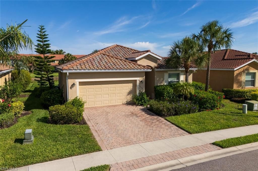 3576 Dandolo Cir, Cape Coral, FL 33909 Photo