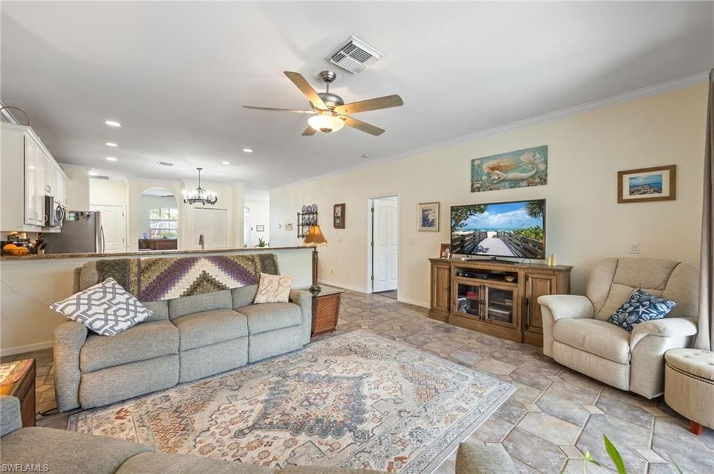 11062 Lakeland Cir, Fort Myers, FL 33913 Photo