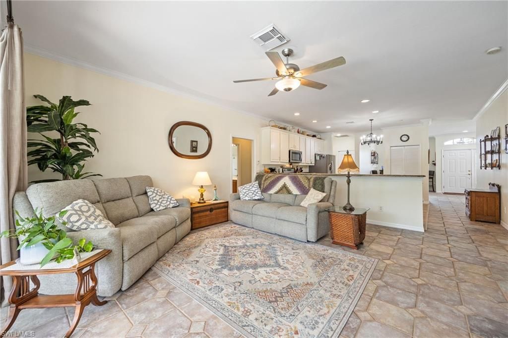 11062 Lakeland Cir, Fort Myers, FL 33913 Photo