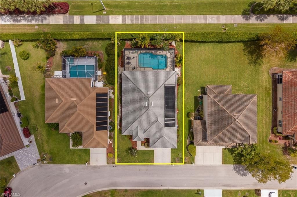 11062 Lakeland Cir, Fort Myers, FL 33913 Photo