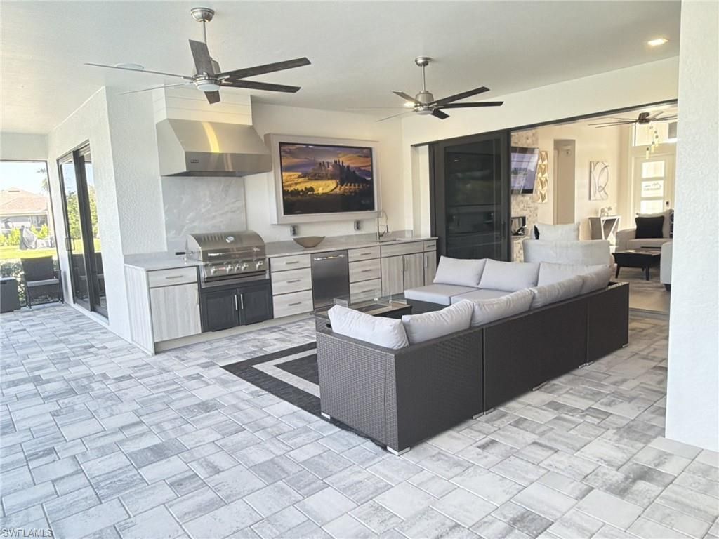 5314 Colonade Ct, Cape Coral, FL 33904 Photo