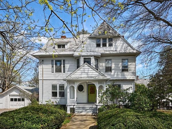 27 Crescent Street, Northampton, MA 01060