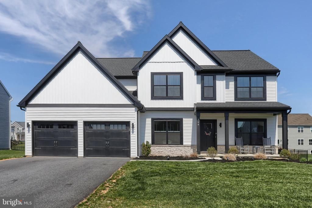 504 BREEZEWOOD LANE , ANNVILLE, PA 17003