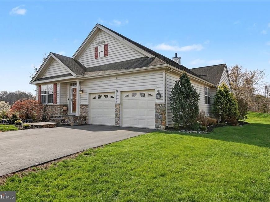 32 Par Circle, Pottstown, PA 19464 Main Photo