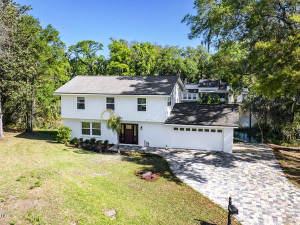 1811 TWELVE OAKS Lane N, Neptune Beach, FL 32266