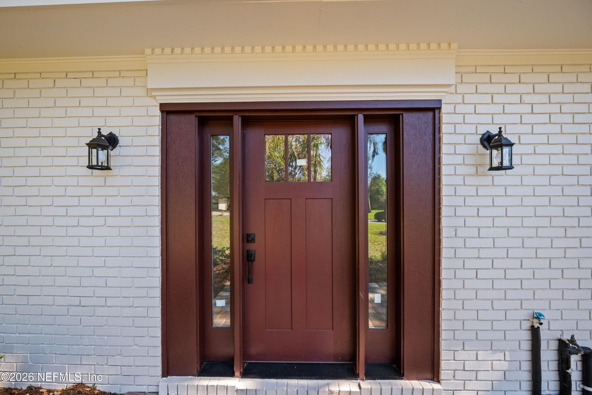 1811 Twelve Oaks Lane N, Neptune Beach, FL 32266 Photo