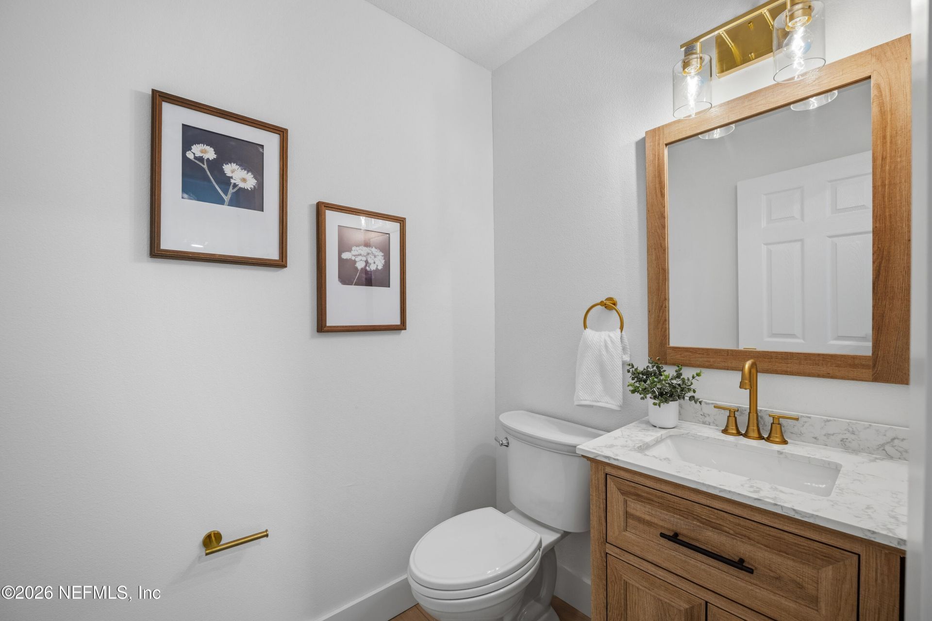 1811 Twelve Oaks Lane N, Neptune Beach, FL 32266 Photo