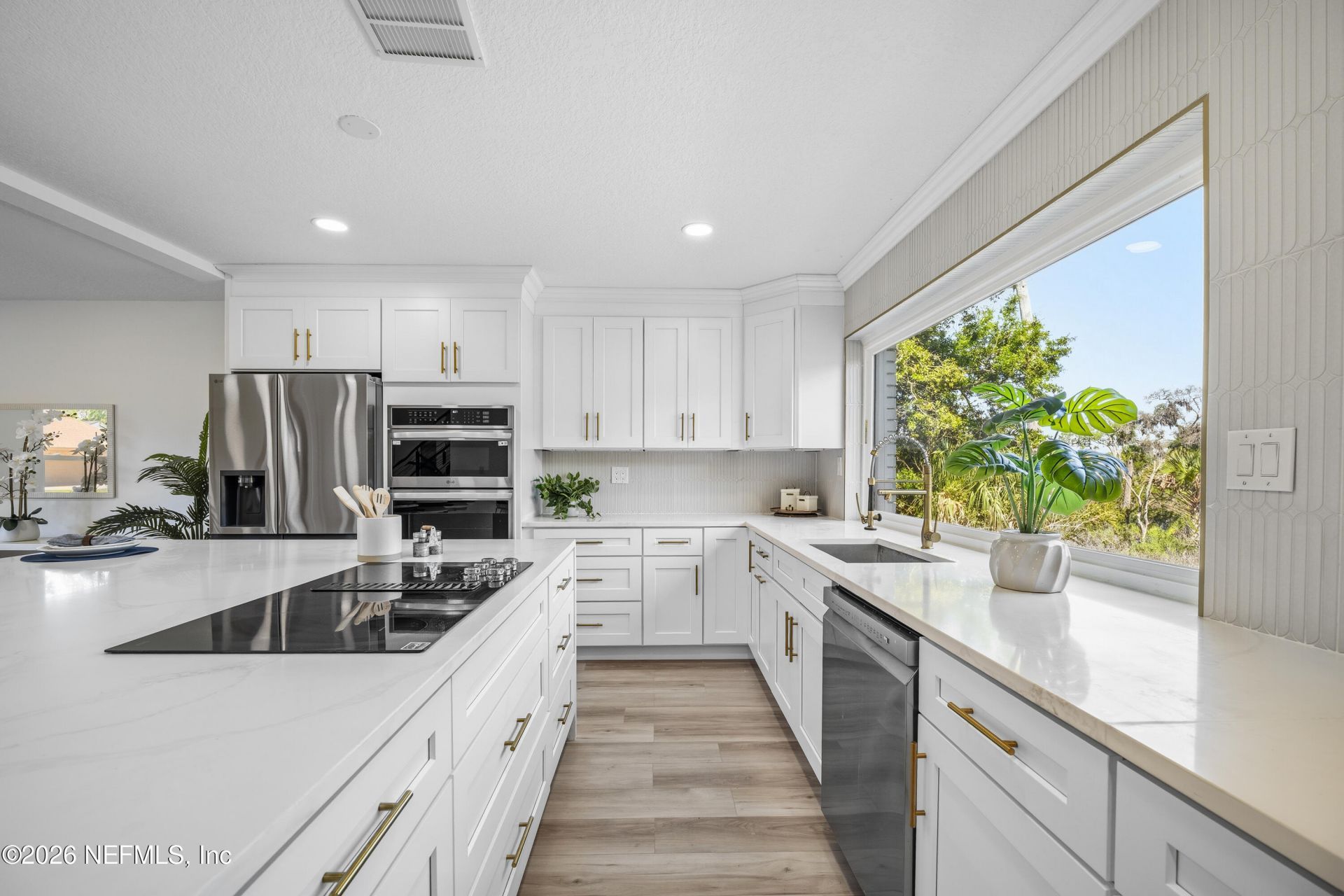 1811 Twelve Oaks Lane N, Neptune Beach, FL 32266 Photo