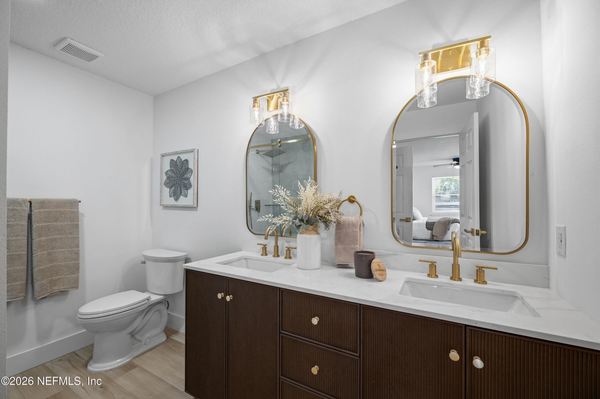 1811 Twelve Oaks Lane N, Neptune Beach, FL 32266 Photo