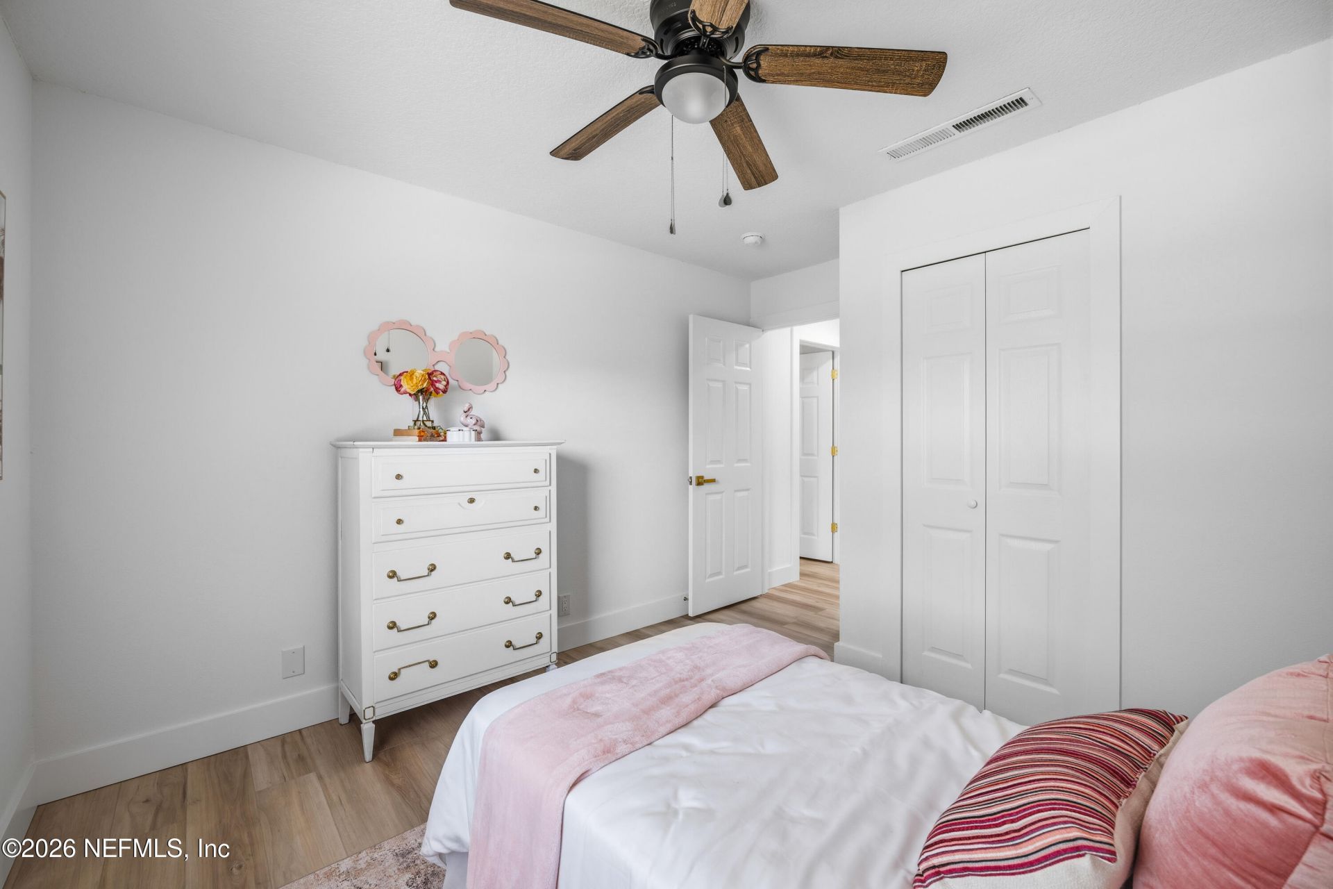 1811 Twelve Oaks Lane N, Neptune Beach, FL 32266 Photo