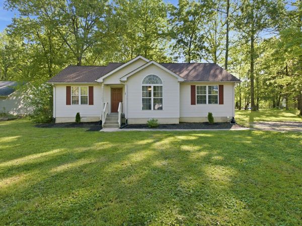 104 Forrest Ln, White House, TN 37188