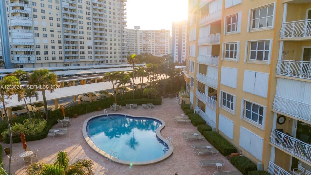 328 N Ocean Blvd , Unit 707, Pompano Beach, FL 33062 Photo
