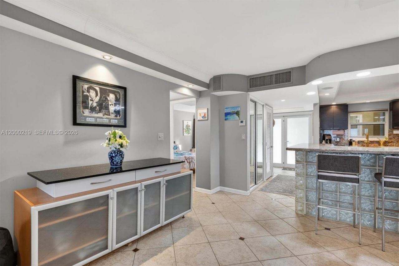 328 N Ocean Blvd , Unit 707, Pompano Beach, FL 33062 Photo