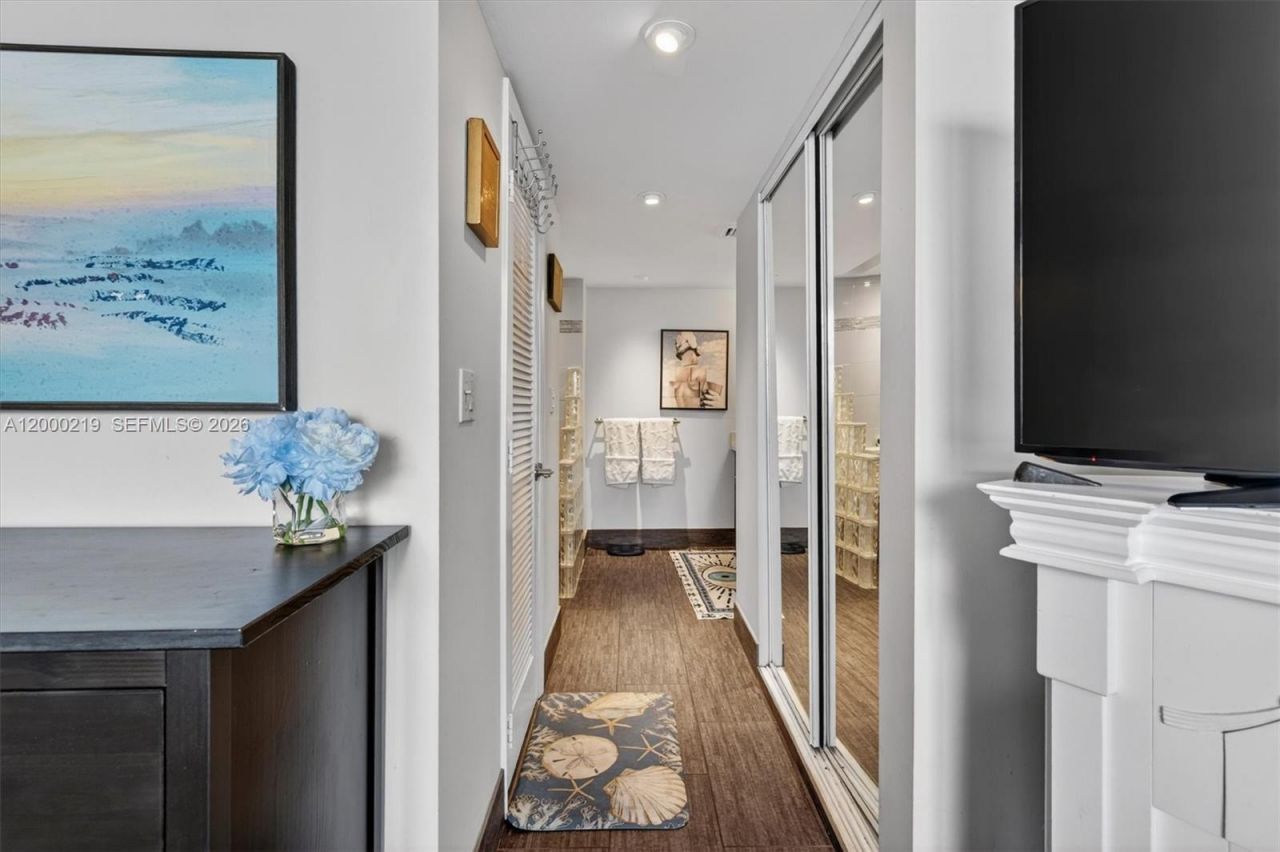 328 N Ocean Blvd , Unit 707, Pompano Beach, FL 33062 Photo