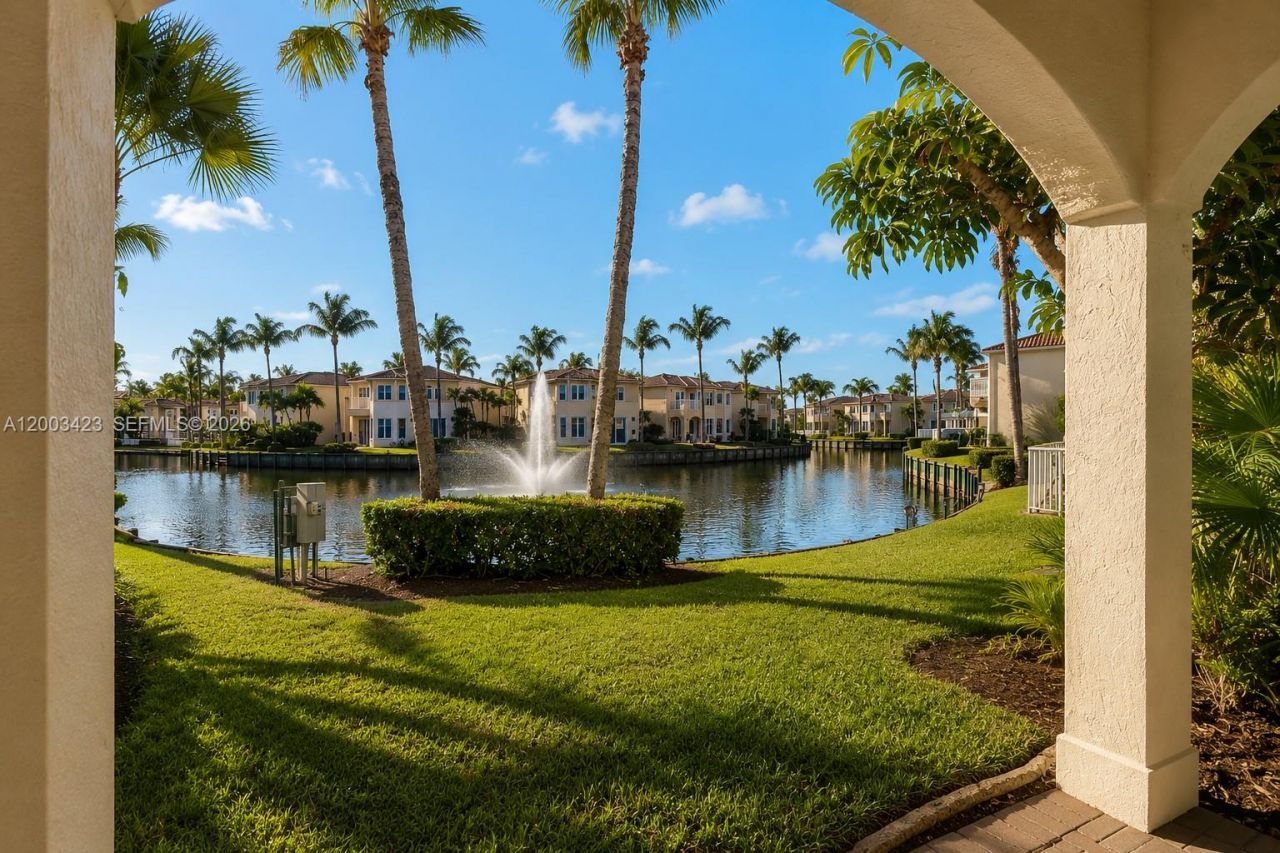 21032 NE 32nd Ave, Unit 21032, Aventura, FL 33180 Photo