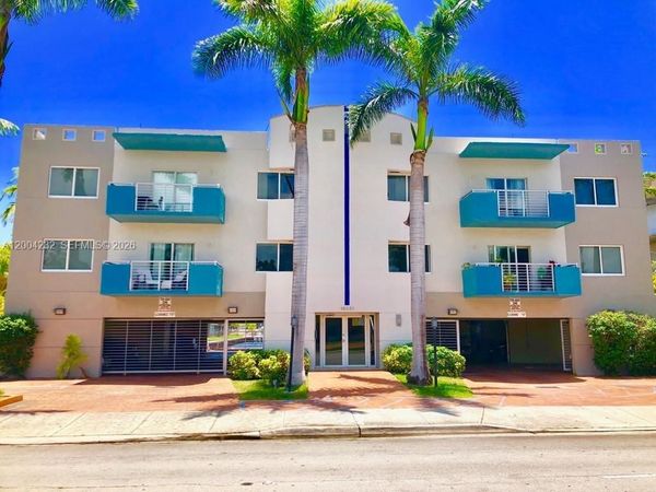 16851 NE 35TH AVE , Unit 27, North Miami Beach, FL 33160