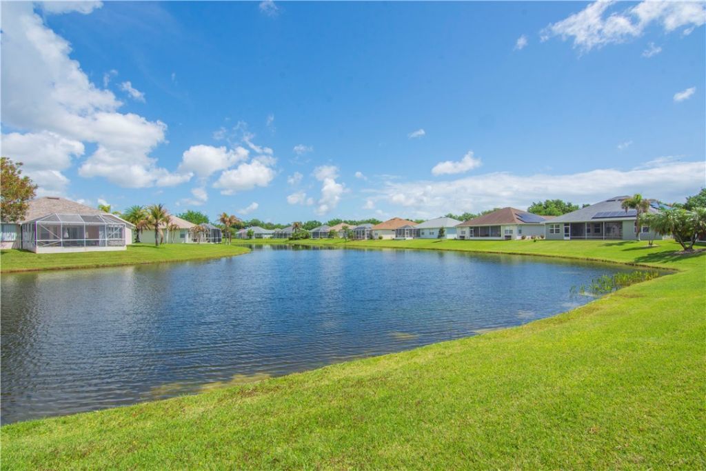 5370 E 1st Square Sw, Vero Beach, FL 32968 Photo