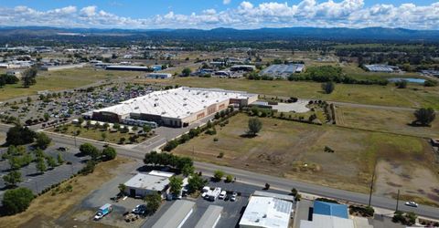 2691 Feather River Blvd, Oroville, CA 95965 Photo