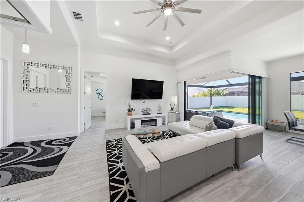 1214 SW 29th Ter, Cape Coral, FL 33914 Photo