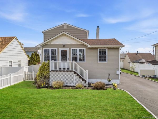 58 Wilson Avenue , Amity Harbor, NY 11701