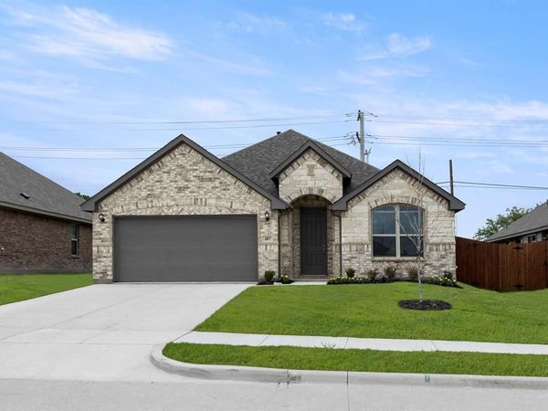 107 Whistling Duck Drive, Balch Springs, TX 75181