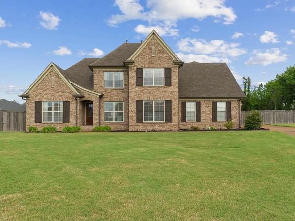 405 Ridgefield Cove, Marion, AR 72364