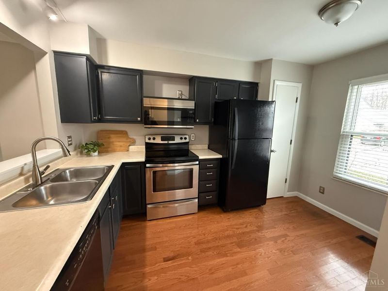 1069 Crisfield Drive, Union Twp, OH 45245 Photo 2