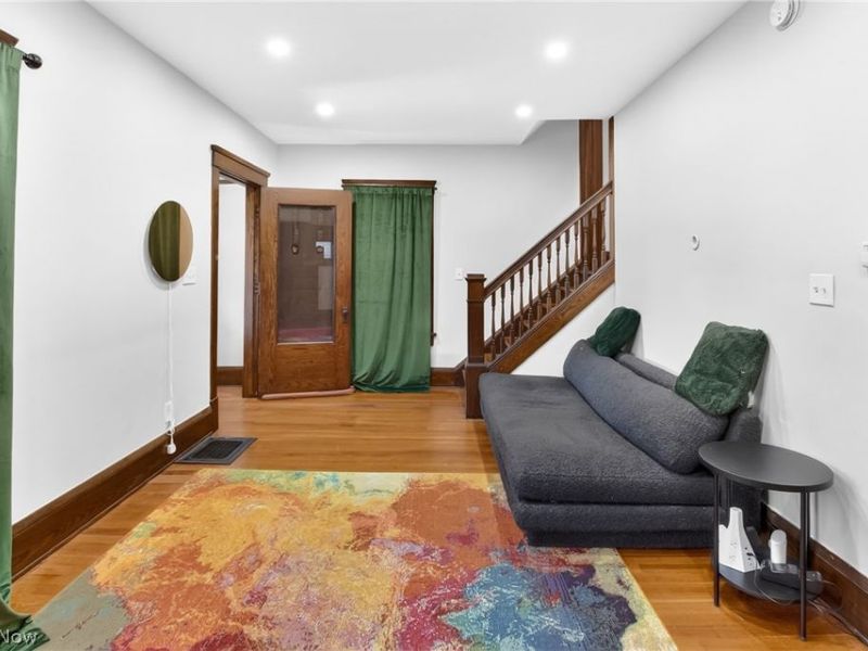 3205 Mapledale Avenue, Cleveland, OH 44109 Photo 15